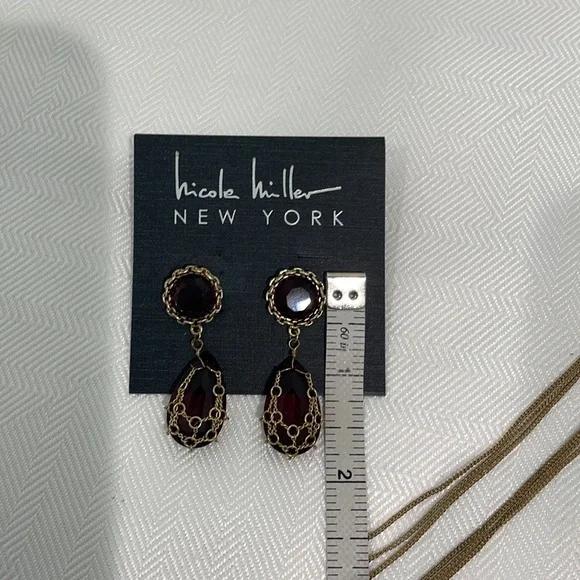 Nicole Miller necklace & earring set - Picture 7 of 8
